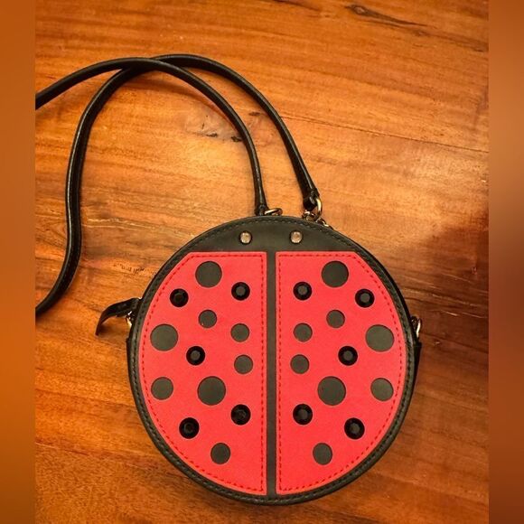 Kate Spade New York
TURN A NEW LEAF MICHA LADYBUG CROSSBODY EUC NO WEAR - Picture 6 of 9